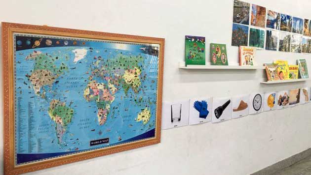 children world map classroom decoration